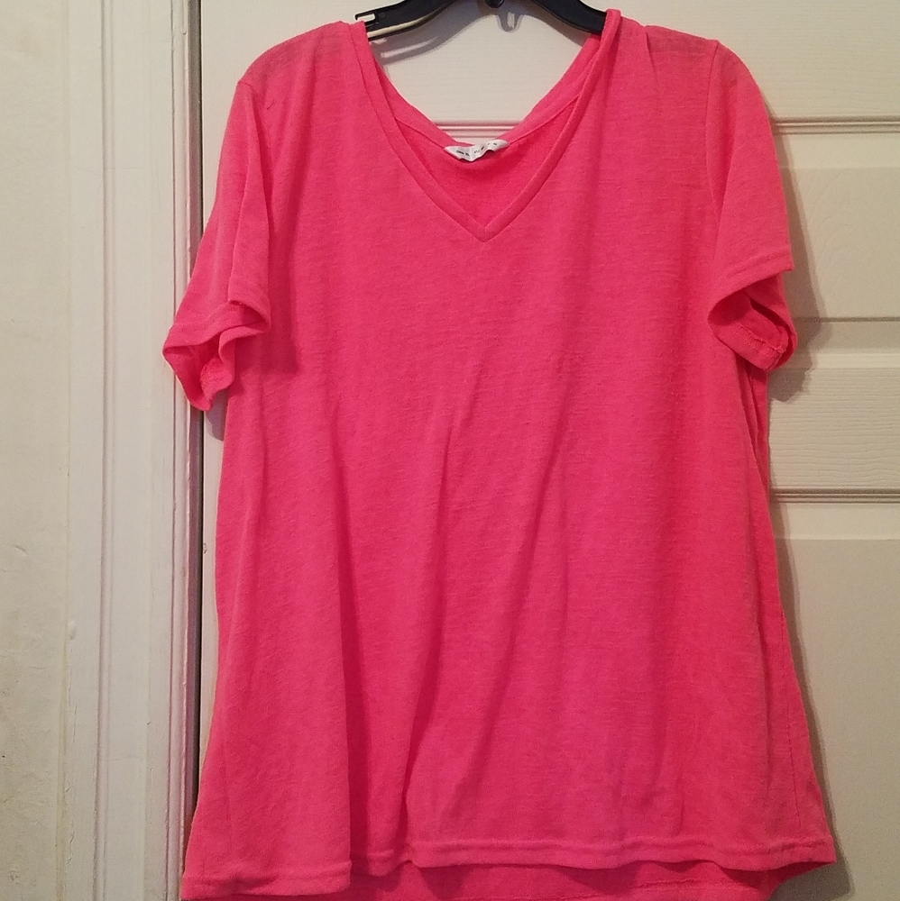knit tee shirt